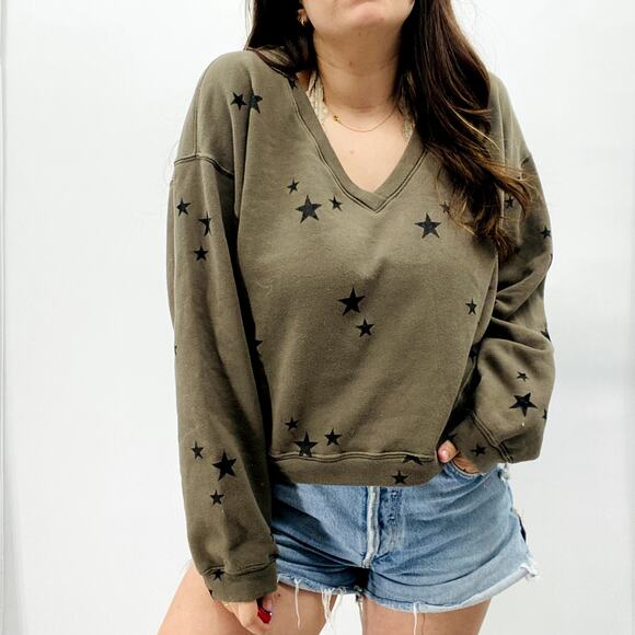 Bobi L Revolve green Star ASTRO Fleece V-Neck sweatshirt - Picture 1 of 8